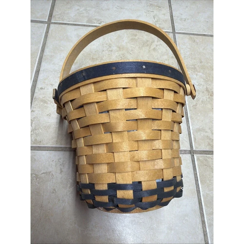 Longaberger Daisy Basket 1999 May Series W/ Liner, See Pics Fantastic Condition